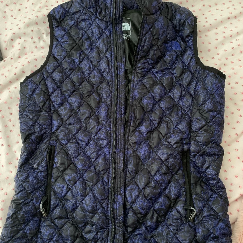 North face Thermo boll puffer, vest, Eco, blue and black